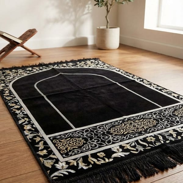 tapis de prière noir fleuri médine